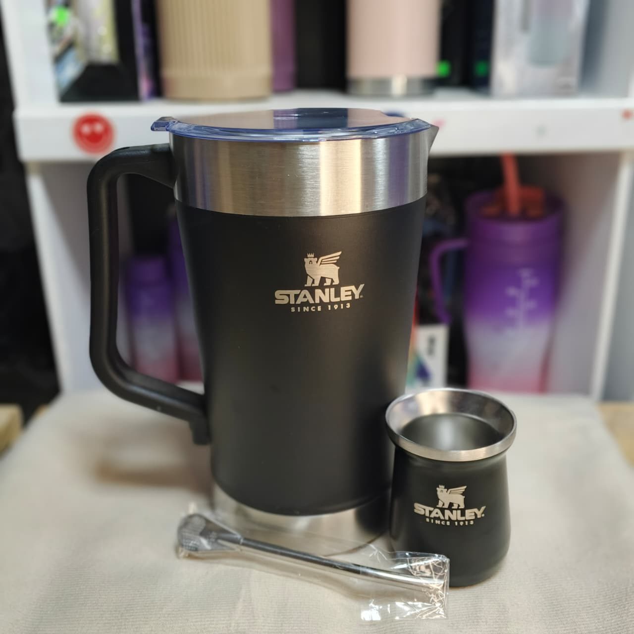 SET DE JARRA + MATE  HENGDA 64OZ/1900ML 50Z/160ML