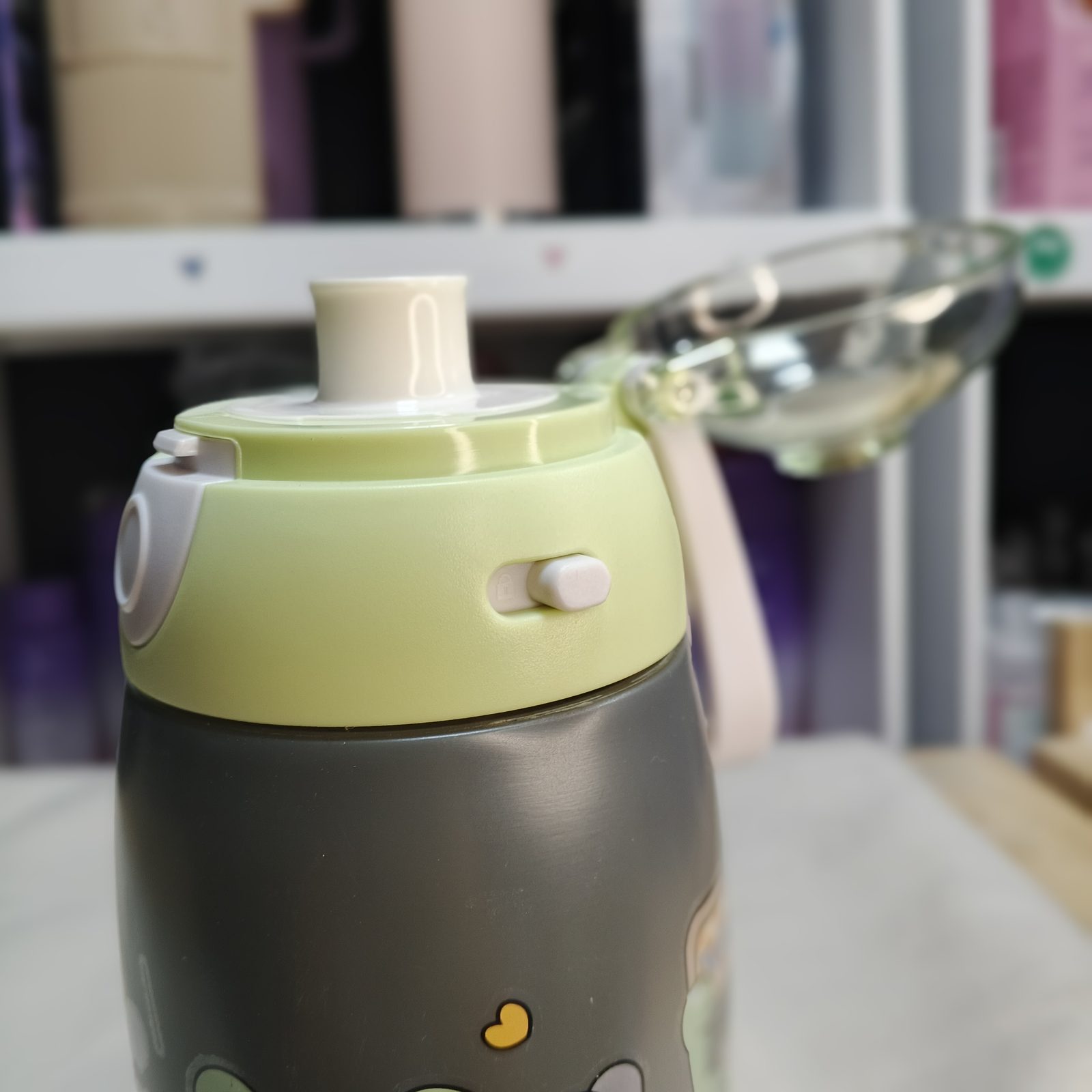 BOTELLA TERMICA  LU STAR 500ML 2